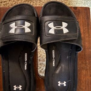 Under Armour Black Kids Sandals